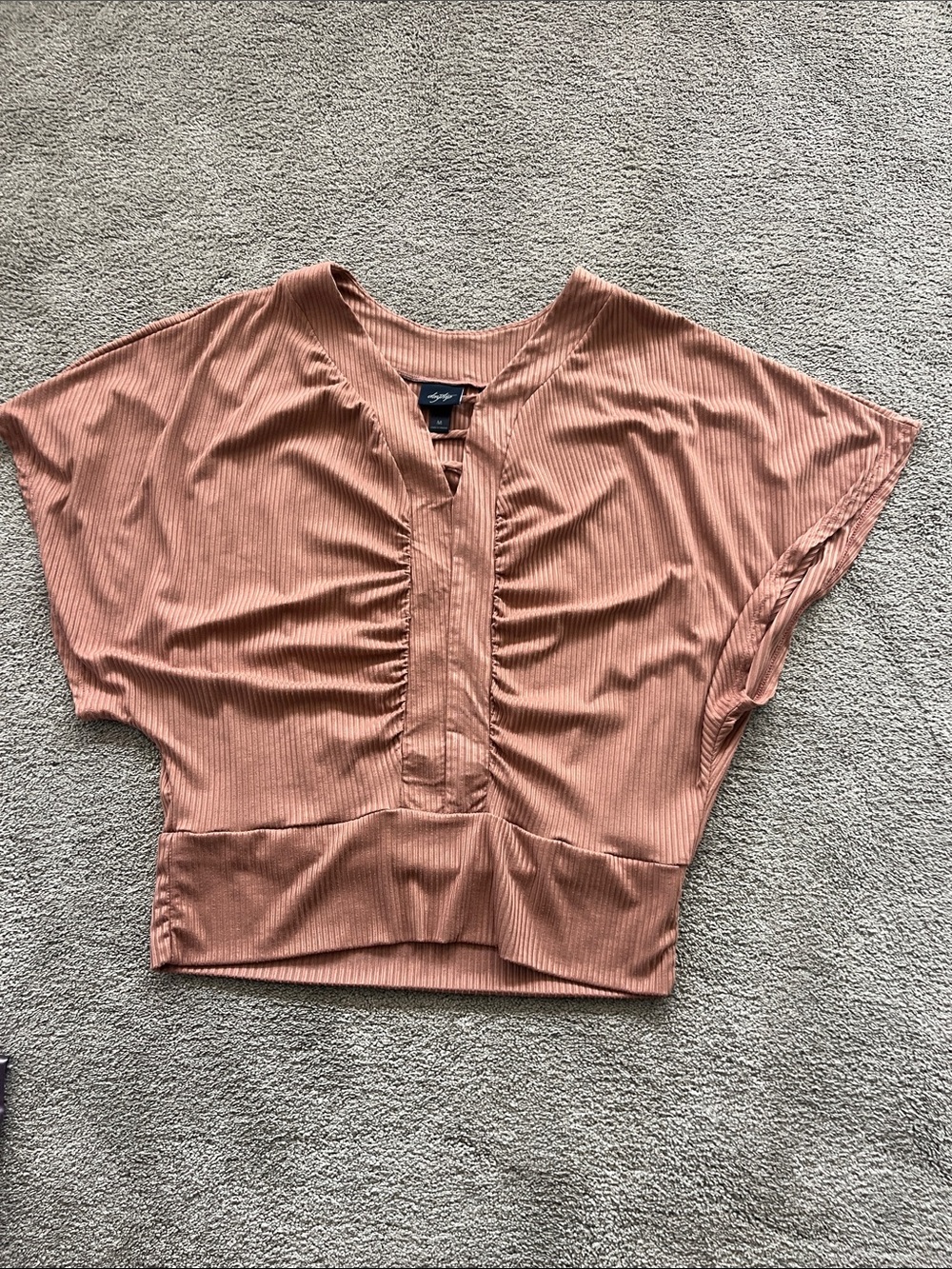 Buckle Daytrip Ribbed V-Neck Dolman Top - Dusty Mauve